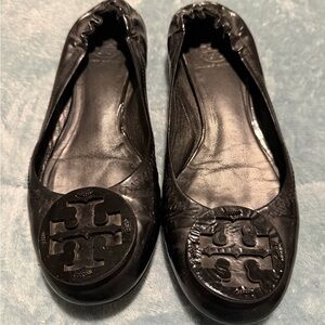 Tory Burch Women's Reva Tumbled
Leather- Black - size 8.5